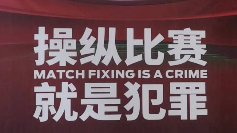 美女咖啡馆
